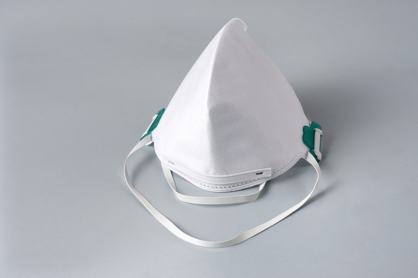high fluid resistant surgical mask high fluid resistant surgical mask